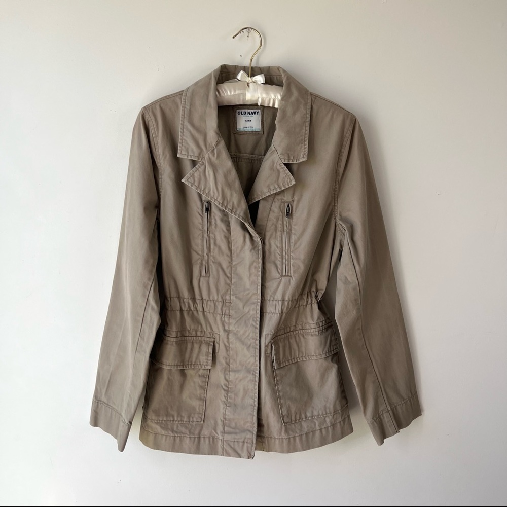 Old Navy field utility jacket olive green Drawstring waist pockets…